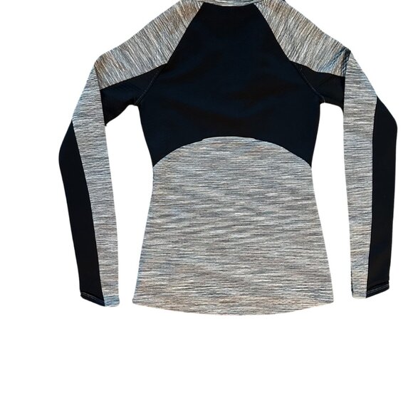 Athleta Pullover Quarter Zip Top gray and black XST - Picture 7 of 7